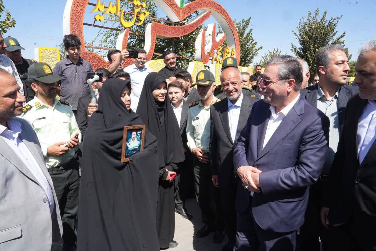 پیام آذری