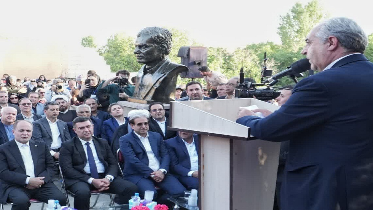 پیام آذری