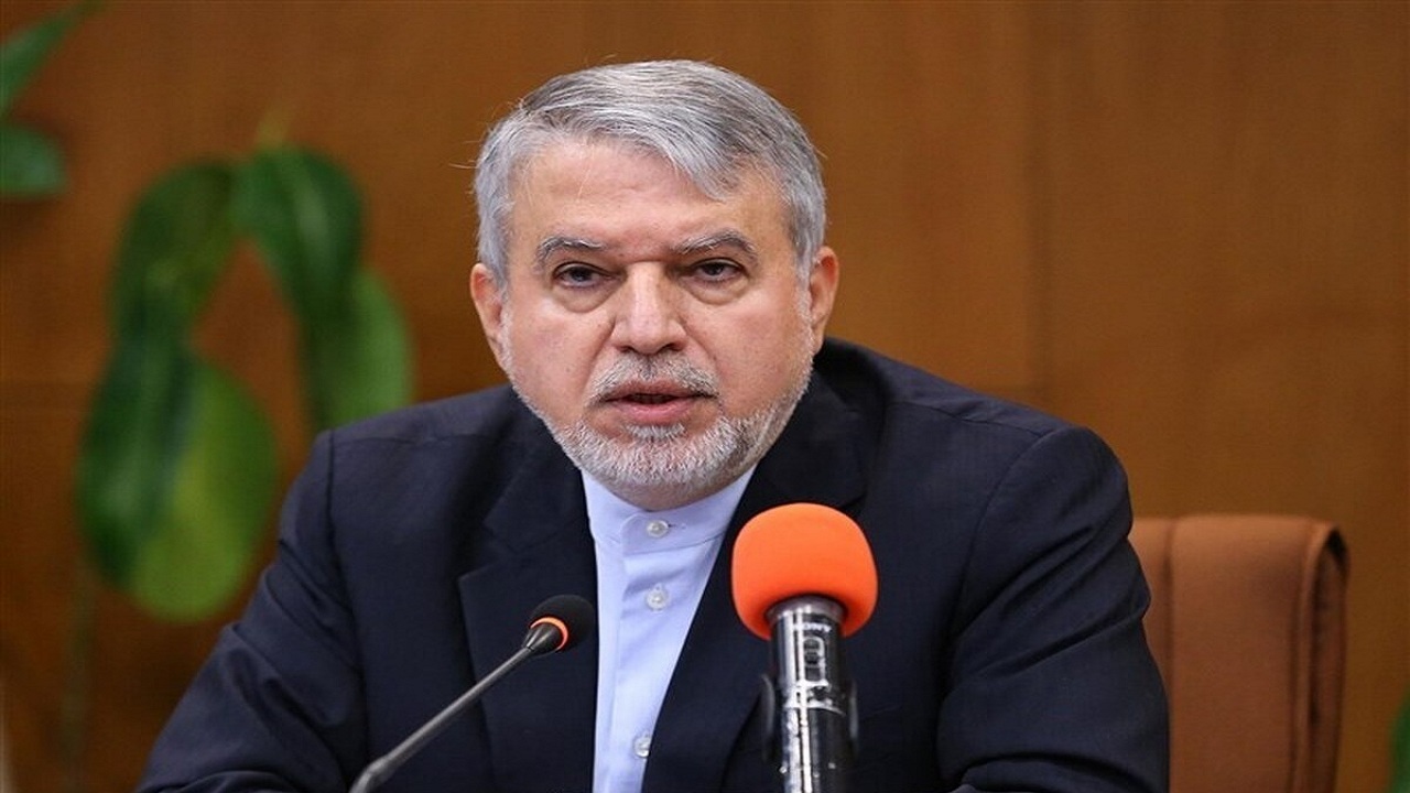 پیام آذری