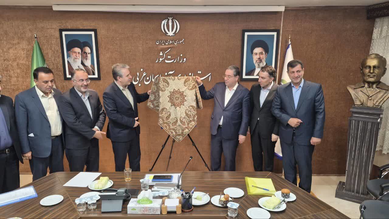 رونمایی از هویت بصری طرح جامع بارگاه شمس تبریزی خوی در ارومیه