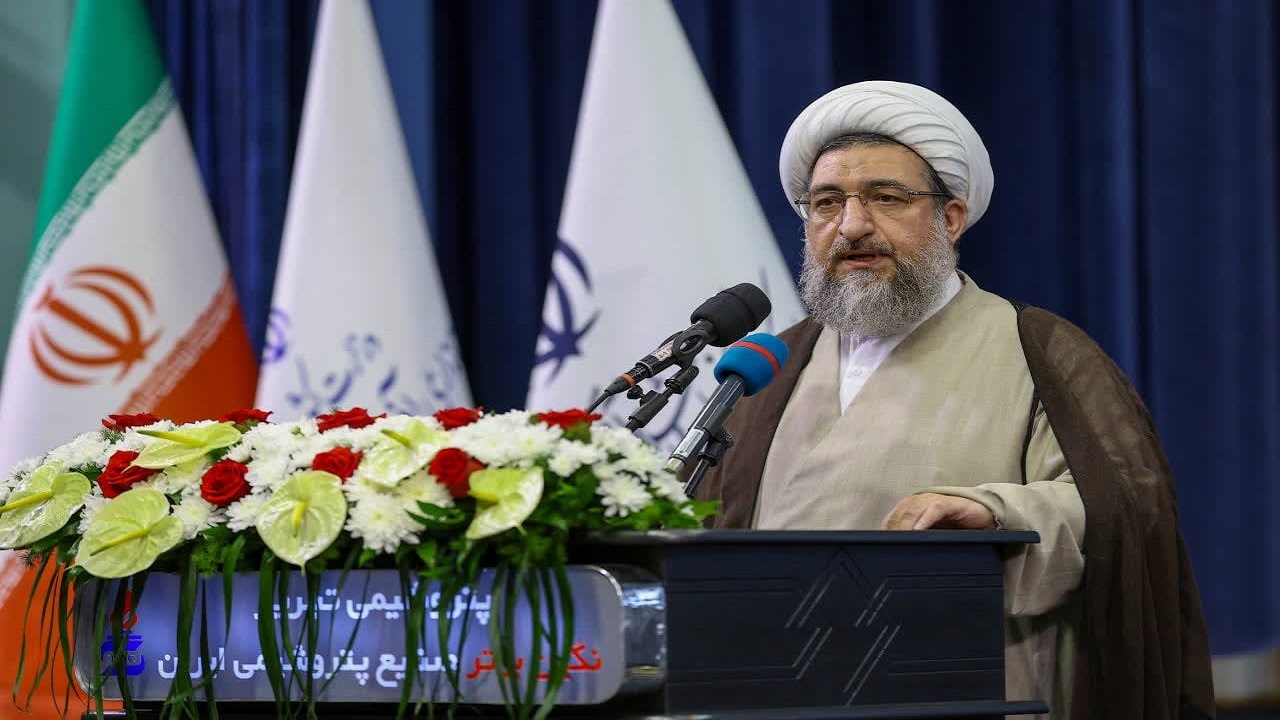پیام آذری