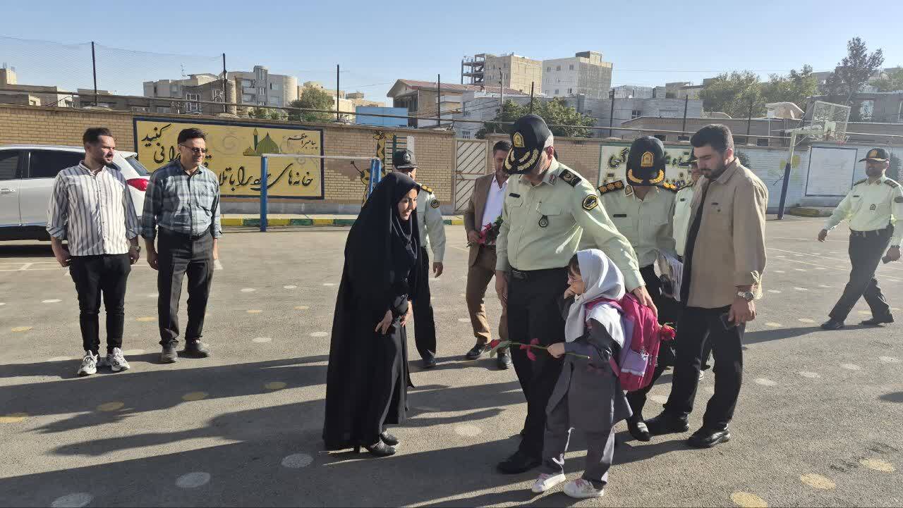 پیام آذری