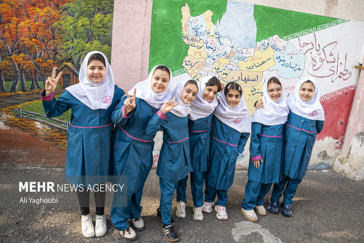 آغاز سال تحصیلی ۱۴۰۵ با حضور ۲۸ هزار دانش‌آموز در مدارس اهر