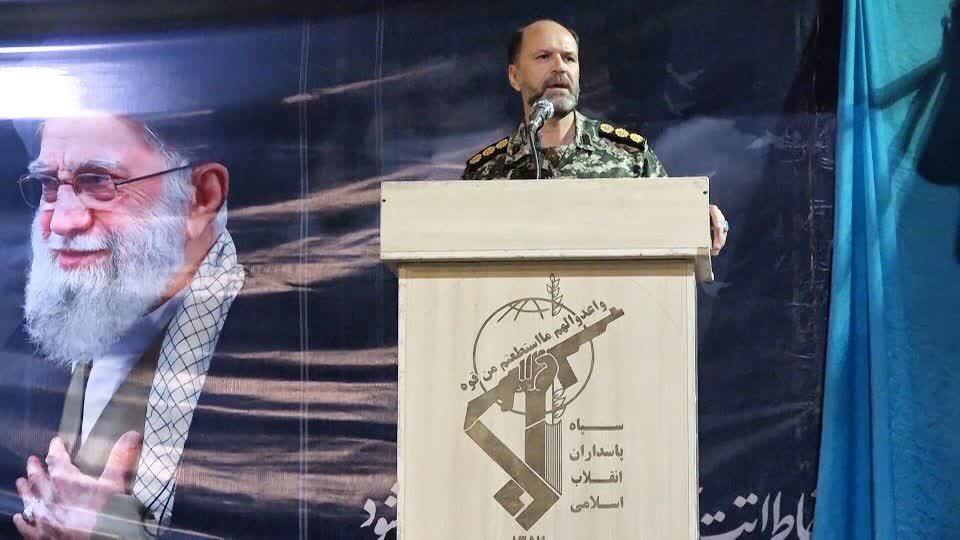 پیام آذری