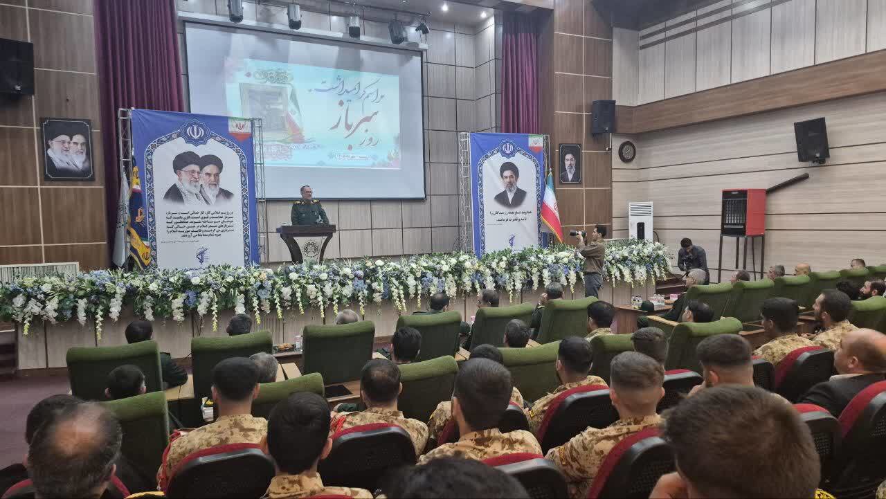 تجلیل از سربازان وظیفه سپاه شهدای آذربایجان غربی