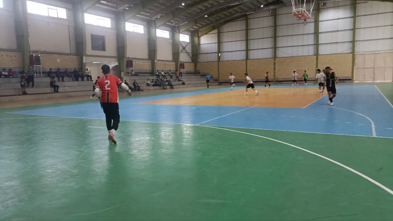 پیام آذری