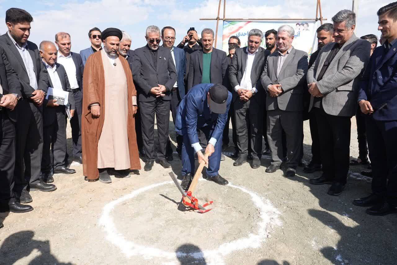 پیام آذری