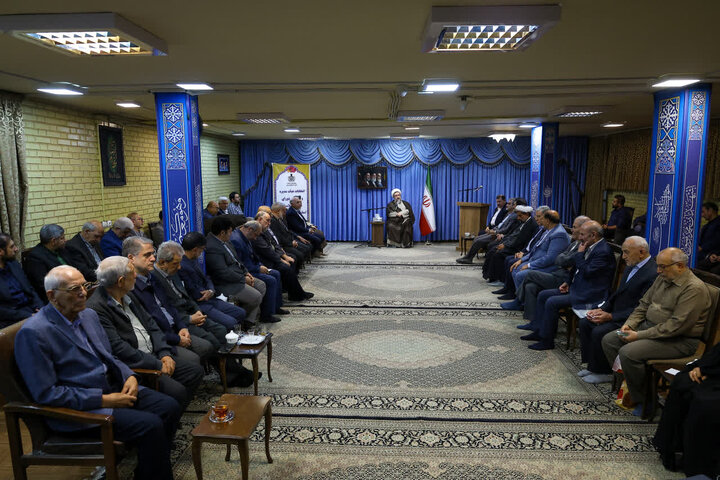 پیام آذری