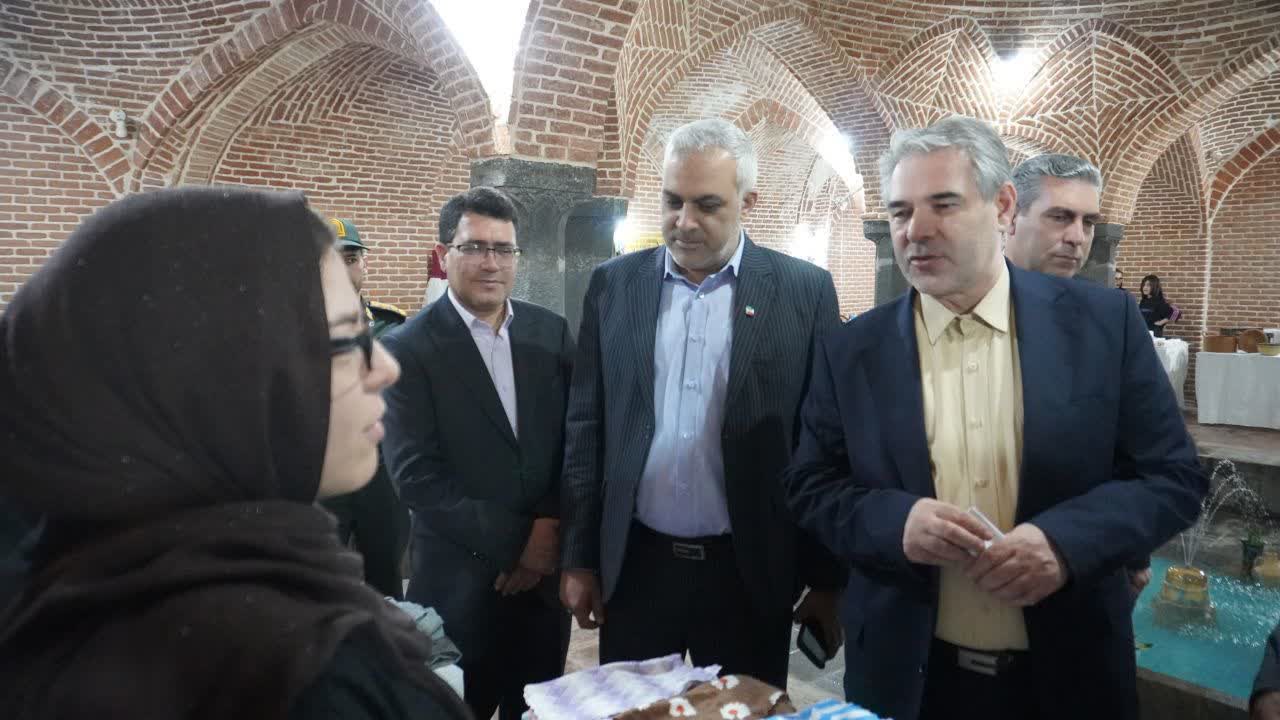 پیام آذری
