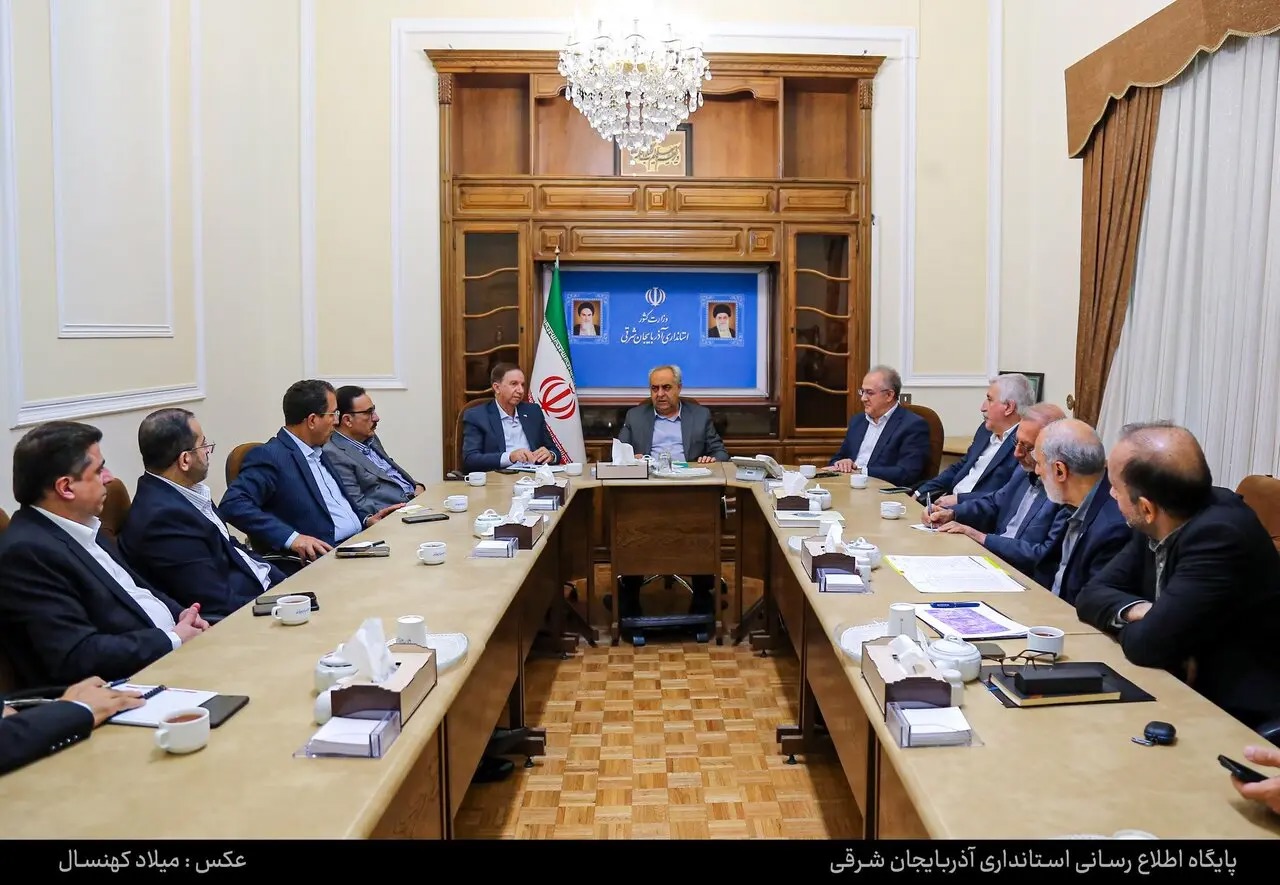 بانک دی در تأمین مالی طرح‌ های پیشران آذربایجان‌ شرقی نقش‌ آفرینی کند