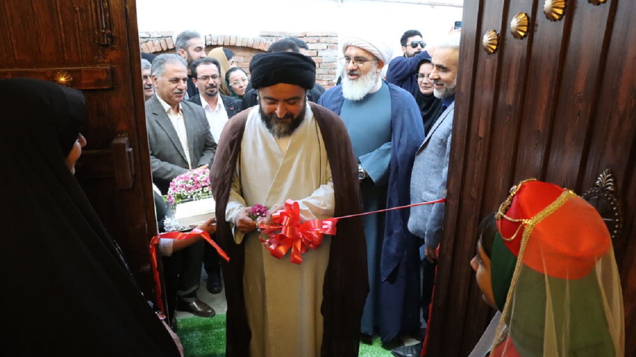 پیام آذری