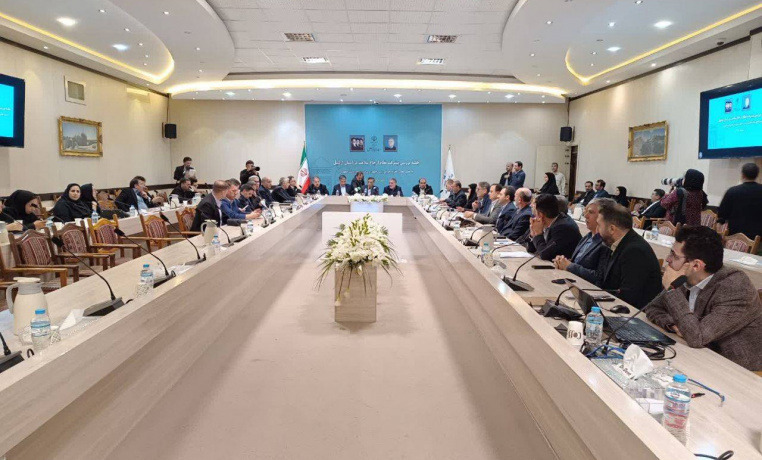 هر ایرانی باید یک پزشک خانواده داشته باشد