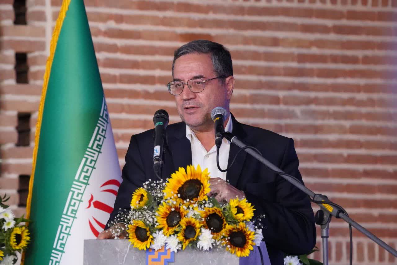 پیام آذری