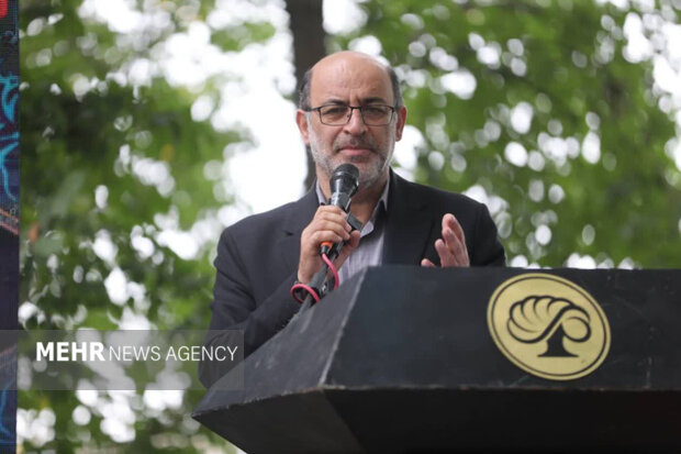 پیام آذری
