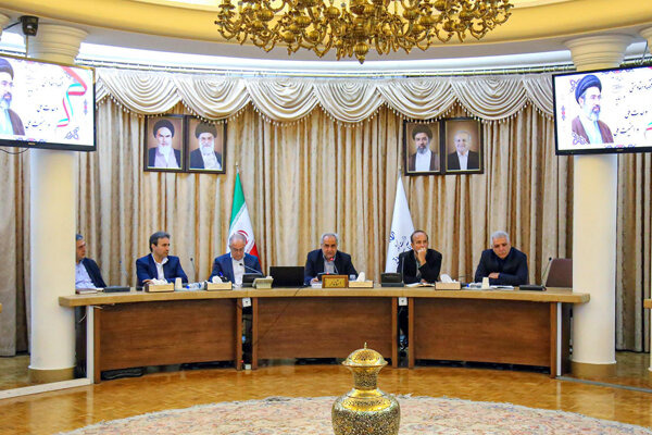 سرمست: توسعه زیرساخت‌های انتقال برق اولویت اصلی ماست