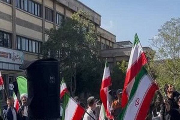 تجمع دانشجویان و اساتید دانشگاه علوم پزشکی تبریز در حمایت از همبستگی