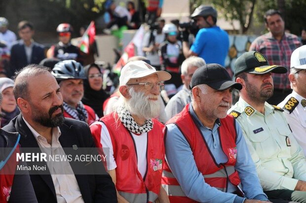 پیام آذری