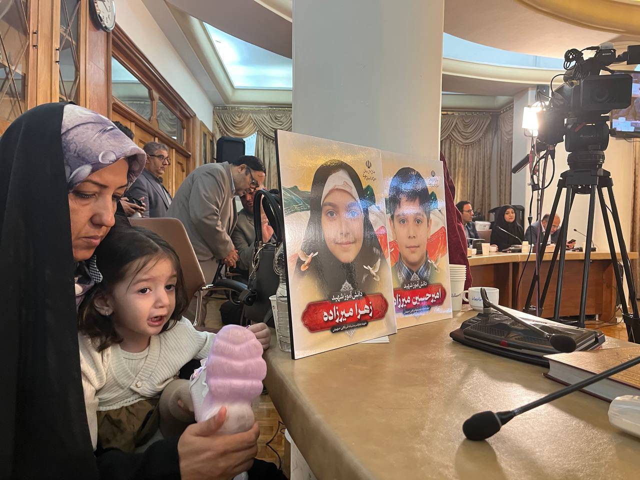 پیام آذری