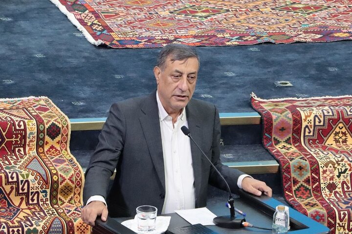دوقطبی‌سازی با مصالح کشور سازگار نیست