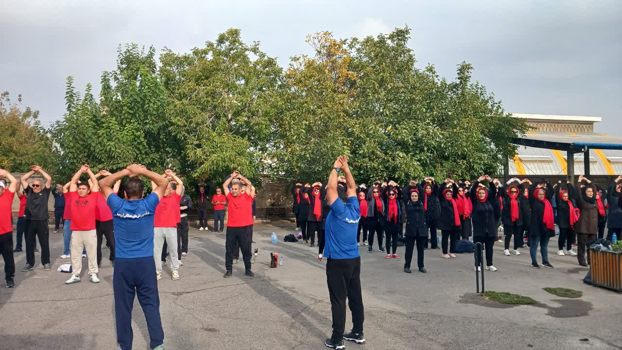 پیام آذری