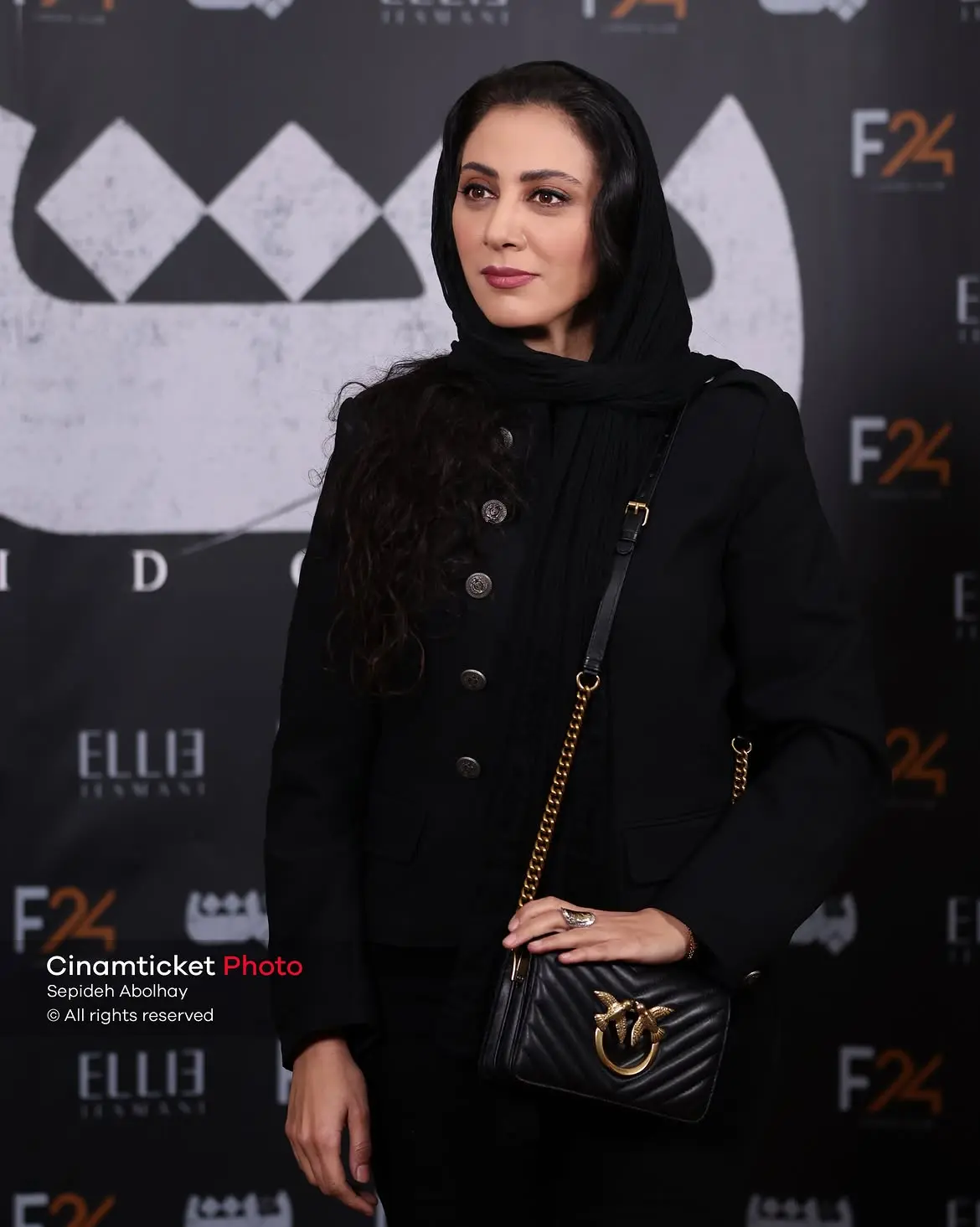 پیام آذری