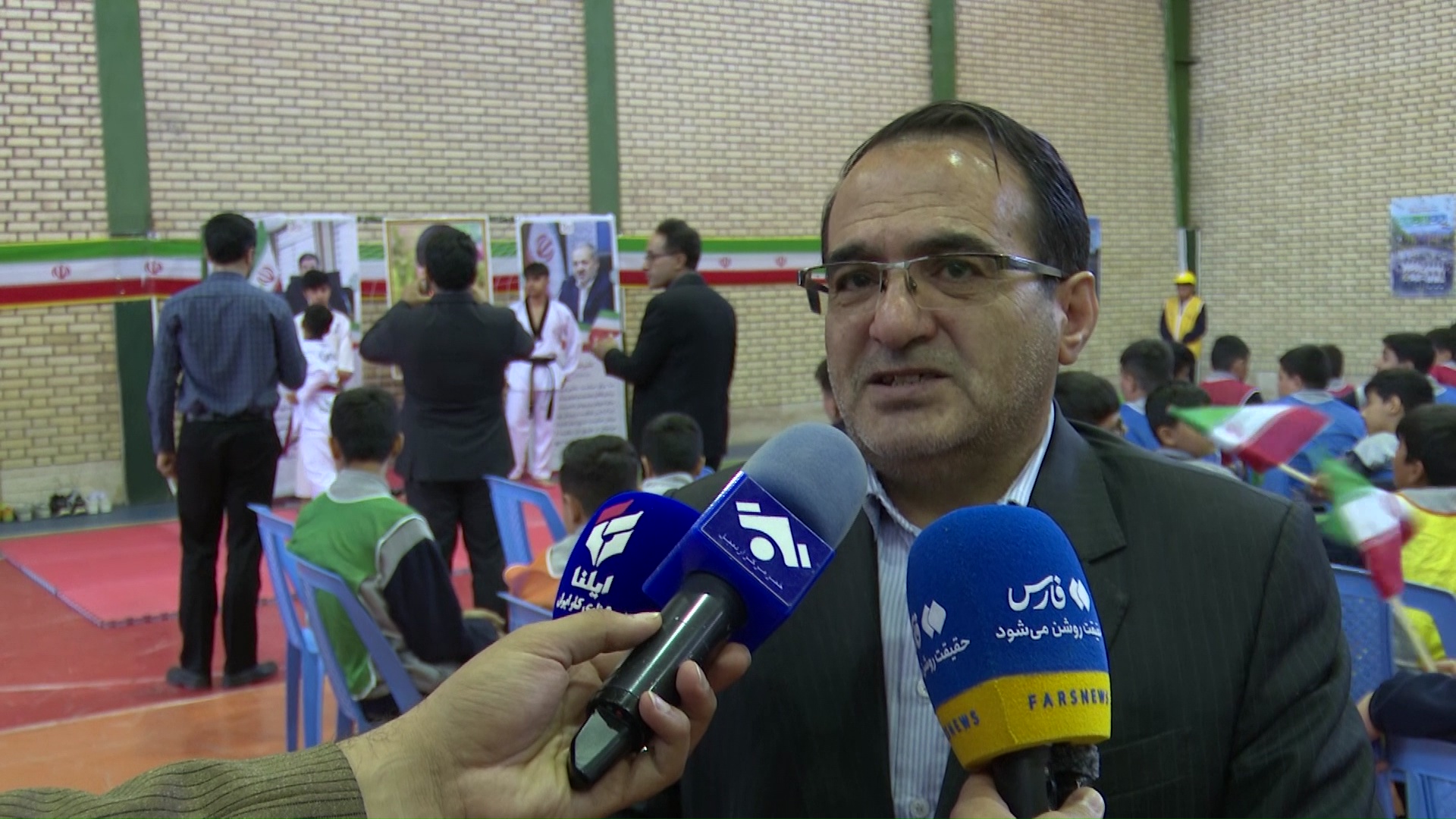پیام آذری