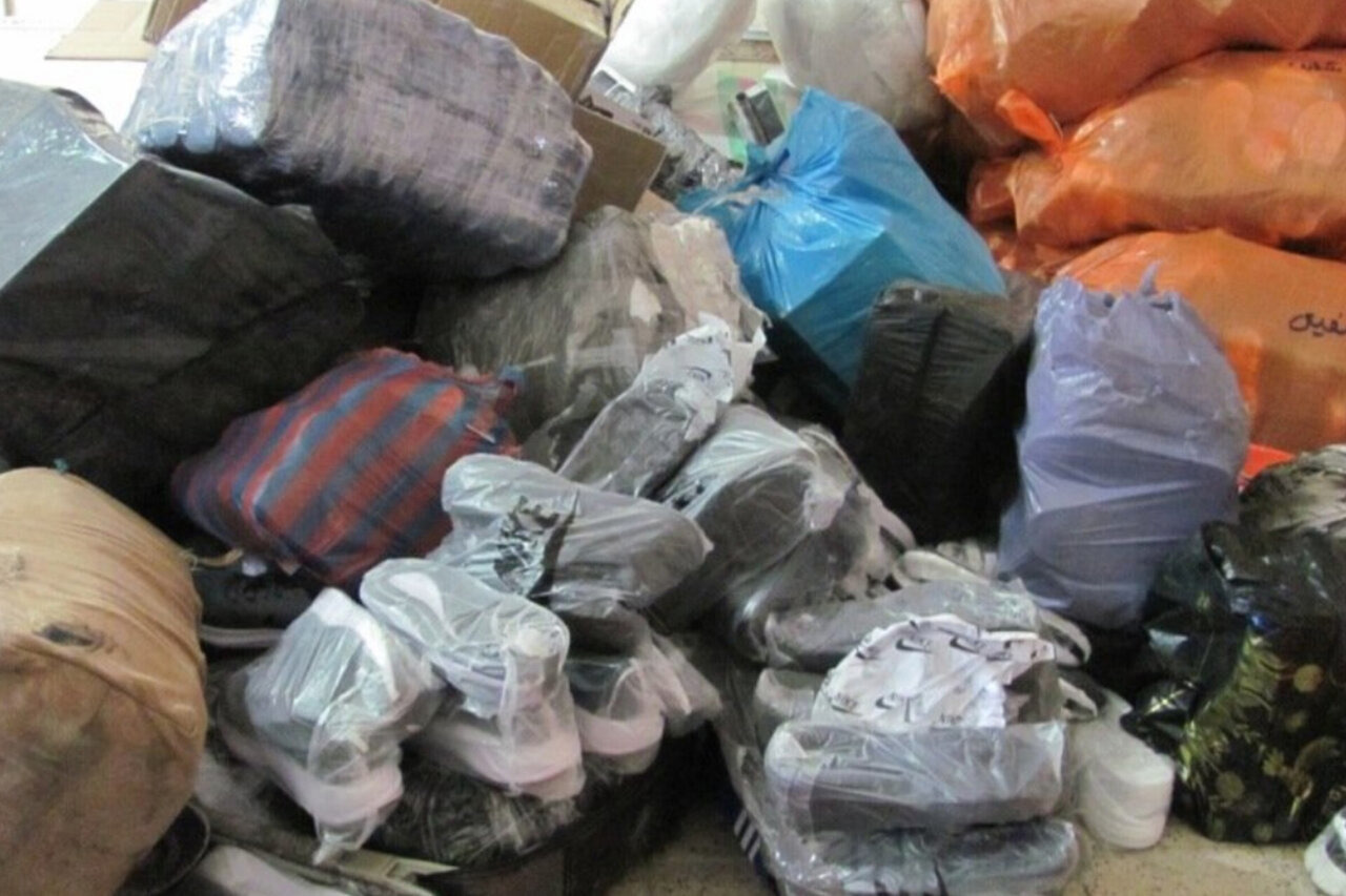 کشف کالای قاچاق میلیاردی در عجب شیر