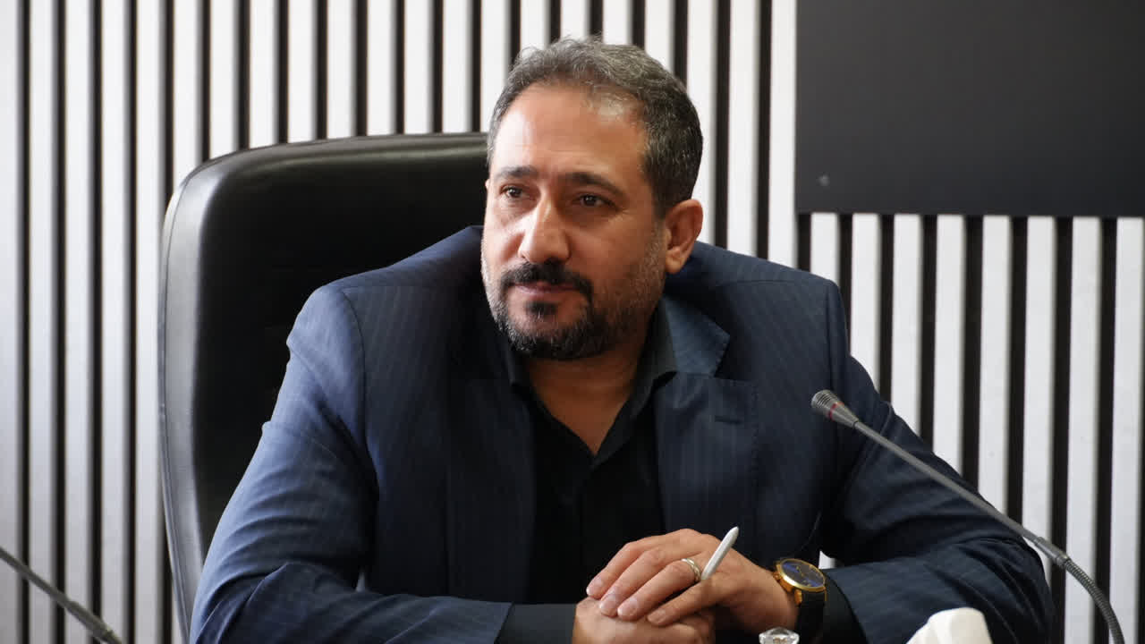 پیام آذری
