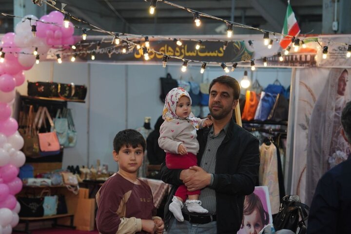 پیام آذری