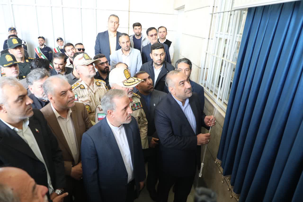 پیام آذری