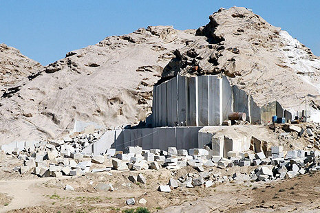 پیام آذری