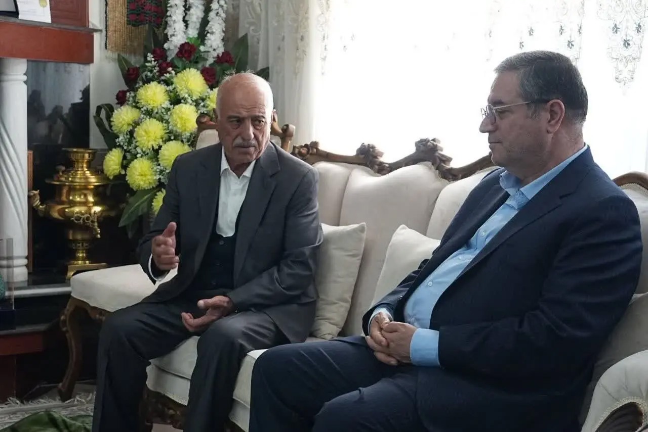 عیادت استاندار آذربایجان‌غربی از خیر مدرسه‌ساز