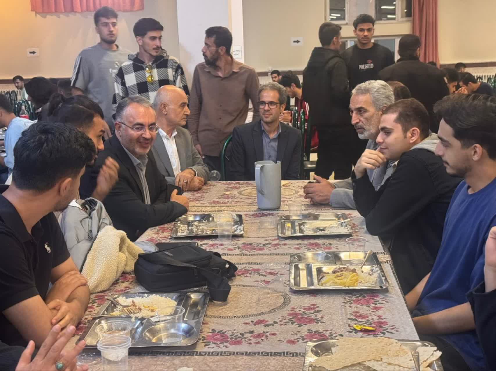 معاون سیاسی استاندار آذربایجان‌غربی مهمان دانشجویان دانشگاه ارومیه شد