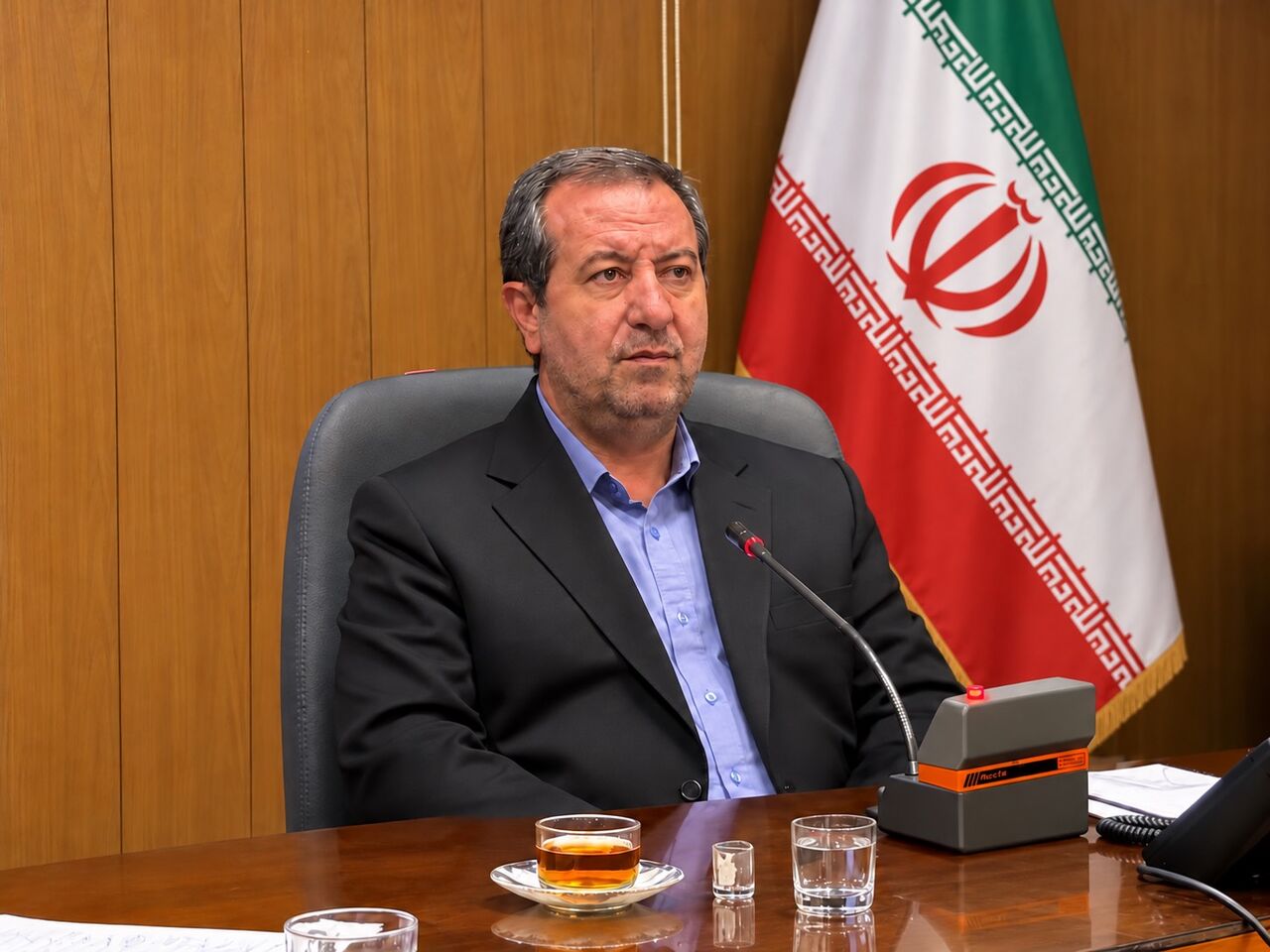 پیام آذری