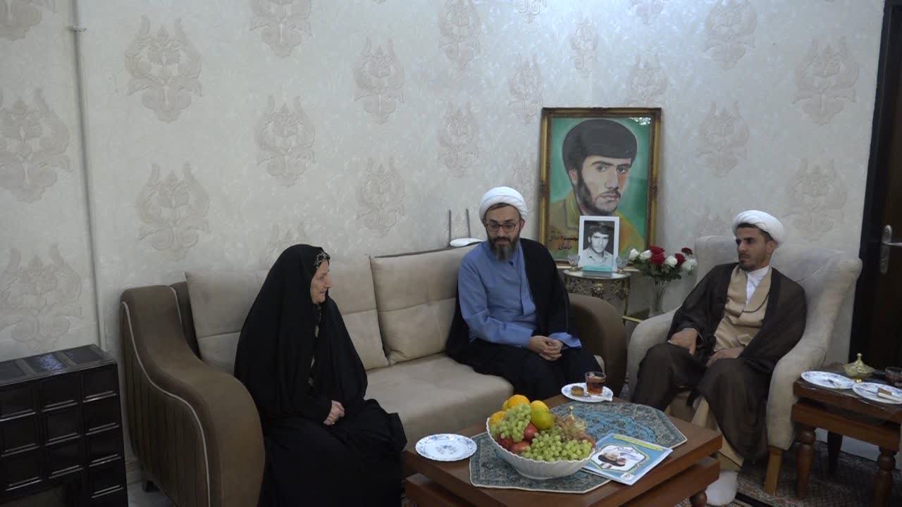 پیام آذری