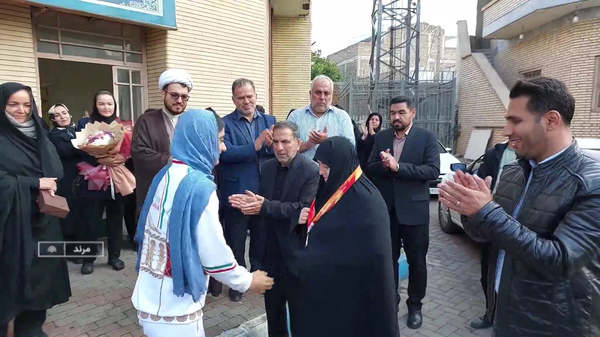 پیام آذری