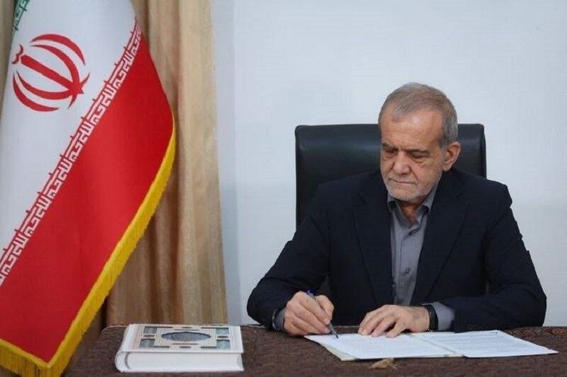 پیام تسلیت رئیس‌جمهور در پی درگذشت والده استاندار هرمزگان