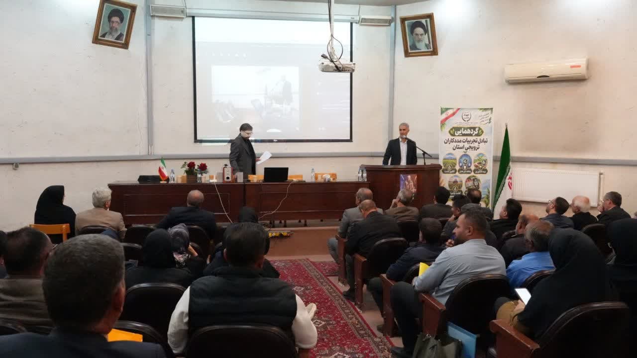 مددکاران ترویجی، بازوان اجرایی تحقق الگوی کشت و توسعه پایدار کشاورزی هستند