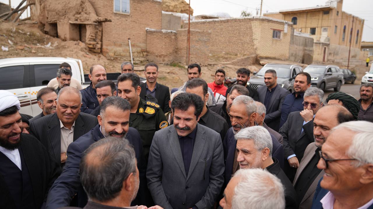 پیام آذری