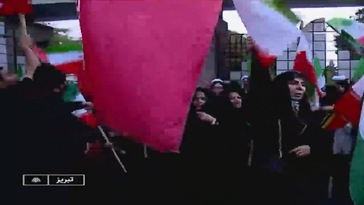 تجمع دانشگاهیان تبریز در لبیک به پیام رهبر معظم انقلاب اسلامی