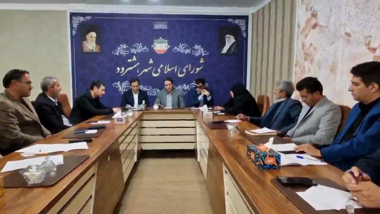 پیام آذری